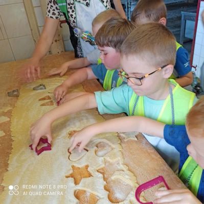 Grafika #72: 09.06.2022 - Z wizytą w piekarni "Piecuch" w Wicku - gr III