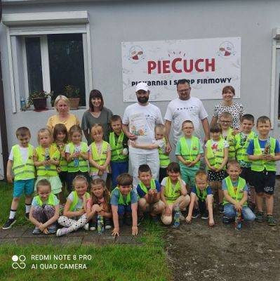 Grafika #85: 09.06.2022 - Z wizytą w piekarni "Piecuch" w Wicku - gr III