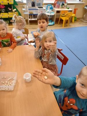 Grafika #22: 16.03.2022 W wiosennym ogródeczku gr1