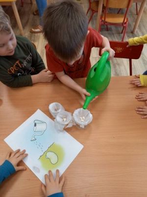 Grafika #28: 16.03.2022 W wiosennym ogródeczku gr1