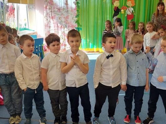 Grafika #34: 8 marca - Dzień Kobiet cz.II