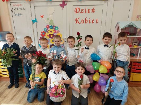 Grafika #69: 8 marca - Dzień Kobiet cz.II