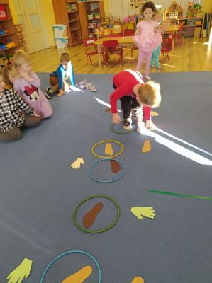 Grafika #0: Zabawy koordynacji wzrokowo-ruchowej i integracji sensorycznej w grupie I