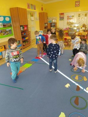 Grafika #15: Zabawy koordynacji wzrokowo-ruchowej i integracji sensorycznej w grupie I