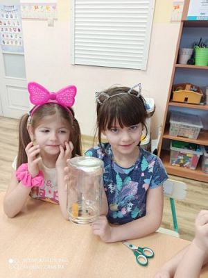 Grafika #6: Klub Małego Odkrywcy gr III cz.III - Właściwości powietrza