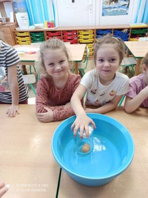 Grafika #22: Klub Małego Odkrywcy gr III cz.III - Właściwości powietrza