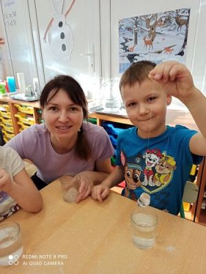 Grafika #6: Klub Małego Odkrywcy gr III cz.II - Właściwości wody