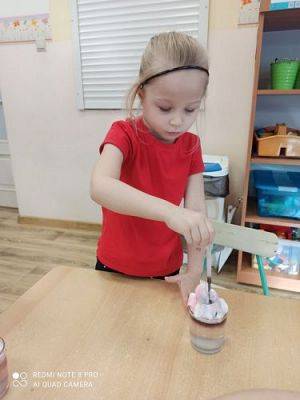 Grafika #21: Klub Małego Odkrywcy gr III cz.II - Właściwości wody