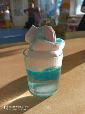 Grafika #23: Klub Małego Odkrywcy gr III cz.II - Właściwości wody