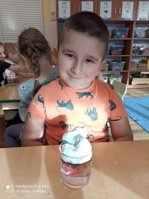 Grafika #38: Klub Małego Odkrywcy gr III cz.II - Właściwości wody