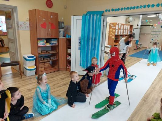 Grafika #7: 01.02.2022 Bal karnawałowy w naszym przedszkolu cz.II