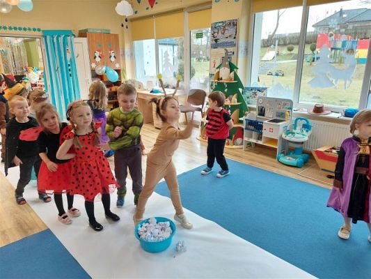 Grafika #36: 01.02.2022 Bal karnawałowy w naszym przedszkolu cz.II