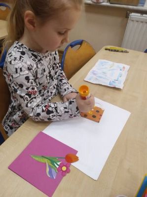 Grafika #4: 19.01.2022 Przygotowania do Dnia Babci i Dziadka w gr. II