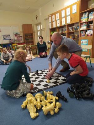 Grafika #3: 18.01.2022 Spotkanie z instruktorem nauki gry w szachy