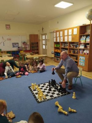 Grafika #5: 18.01.2022 Spotkanie z instruktorem nauki gry w szachy