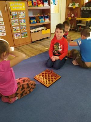 Grafika #9: 18.01.2022 Spotkanie z instruktorem nauki gry w szachy