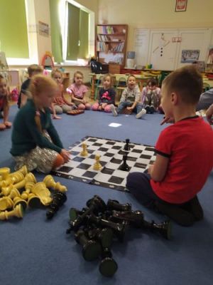 Grafika #25: 18.01.2022 Spotkanie z instruktorem nauki gry w szachy