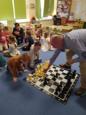 Grafika #33: 18.01.2022 Spotkanie z instruktorem nauki gry w szachy