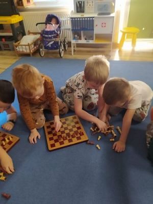 Grafika #37: 18.01.2022 Spotkanie z instruktorem nauki gry w szachy