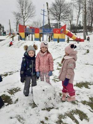 Grafika #20: Zimowe zabawy