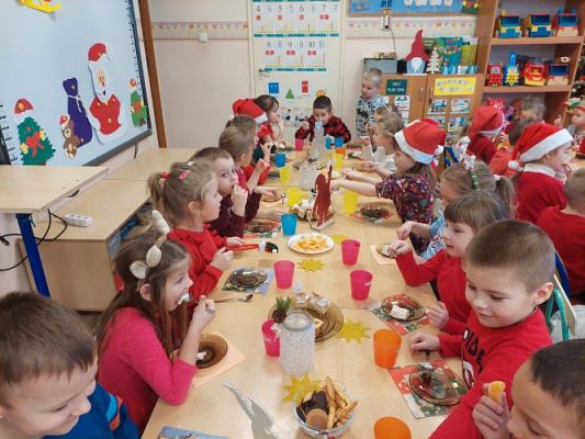 Grafika #53: 06.12.2021 Mikołajkowe niespodzianki