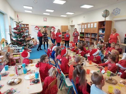 Grafika #60: 06.12.2021 Mikołajkowe niespodzianki