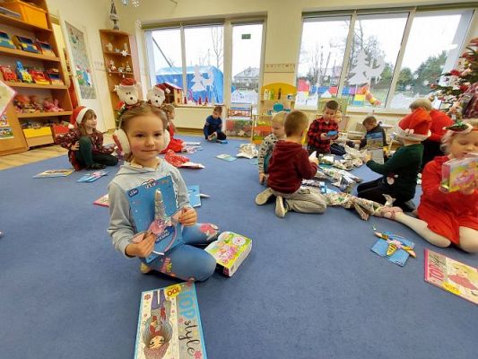 Grafika #72: 06.12.2021 Mikołajkowe niespodzianki