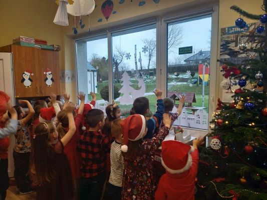 Grafika #75: 06.12.2021 Mikołajkowe niespodzianki