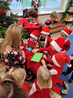 Grafika #93: 06.12.2021 Mikołajkowe niespodzianki