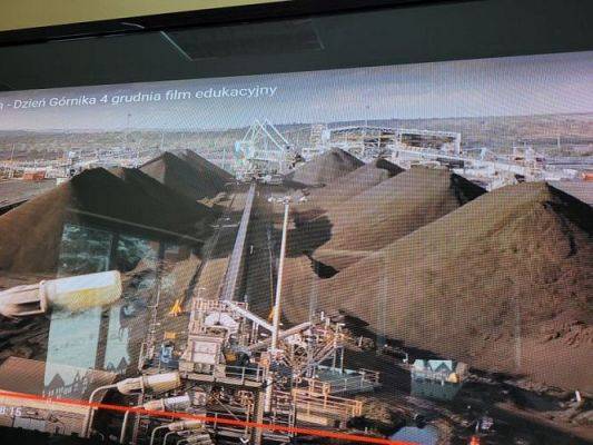 Grafika #18: 04.12.2021 Dzień Górnika