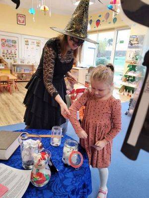 Grafika #0: 30.11.2021 Andrzejki - gr III