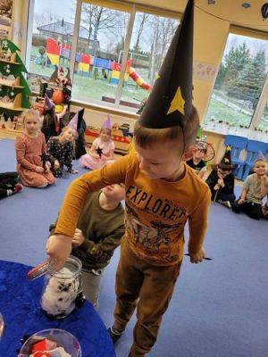 Grafika #8: 30.11.2021 Andrzejki - gr III