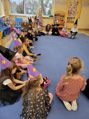 Grafika #13: 30.11.2021 Andrzejki - gr III