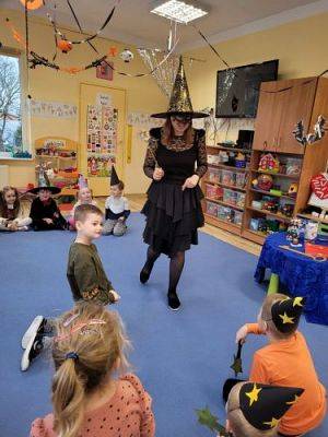 Grafika #20: 30.11.2021 Andrzejki - gr III