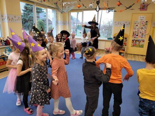 Grafika #21: 30.11.2021 Andrzejki - gr III