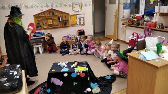 Grafika #1: 30.11.2021 Andrzejki - gr II