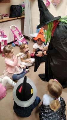 Grafika #2: 30.11.2021 Andrzejki - gr II