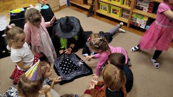 Grafika #9: 30.11.2021 Andrzejki - gr II