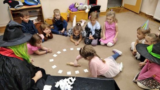 Grafika #19: 30.11.2021 Andrzejki - gr II