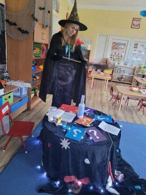 Grafika #14: 30.11.2021 Andrzejki - gr I