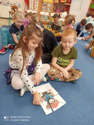 Grafika #0: 25.11.2021 Dzień pluszowego misia gr.III