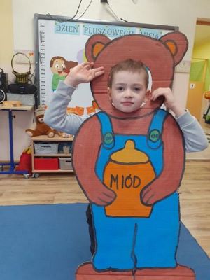 Grafika #15: 25.11.2021 Dzień pluszowego misia gr.III