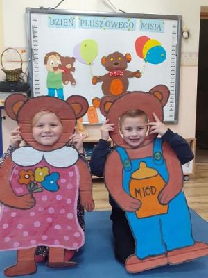 Grafika #25: 25.11.2021 Dzień pluszowego misia gr.III