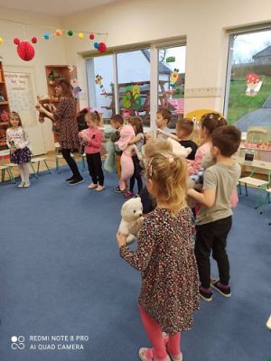 Grafika #31: 25.11.2021 Dzień pluszowego misia gr.III