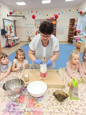 Grafika #41: 25.11.2021 Dzień pluszowego misia gr.III