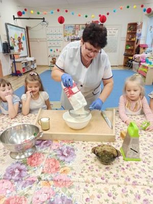 Grafika #42: 25.11.2021 Dzień pluszowego misia gr.III