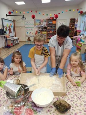 Grafika #48: 25.11.2021 Dzień pluszowego misia gr.III