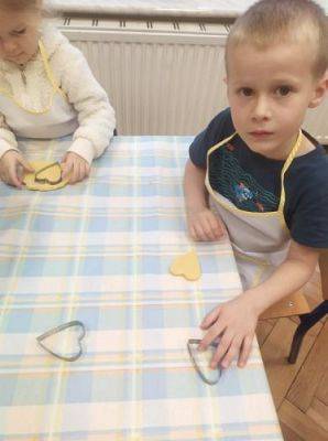 Grafika #9: 25.11.2021 Dzień pluszowego misia gr.II