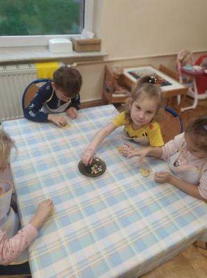 Grafika #11: 25.11.2021 Dzień pluszowego misia gr.II