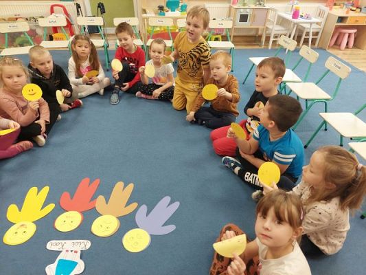 Grafika #36: 16.11.2021 Dzień Tolerancji gr III